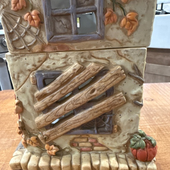 Haunted House Cozy Cottage Charming Ceramic Tea Light Holder Decor - Picture 10 of 11